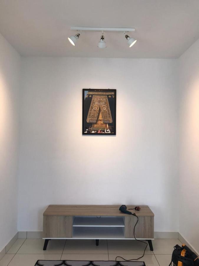 Baituljannah Homestay Batu Pahat Exterior photo
