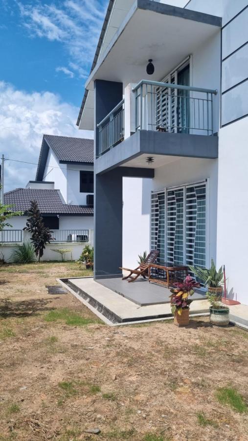 Baituljannah Homestay Batu Pahat Exterior photo