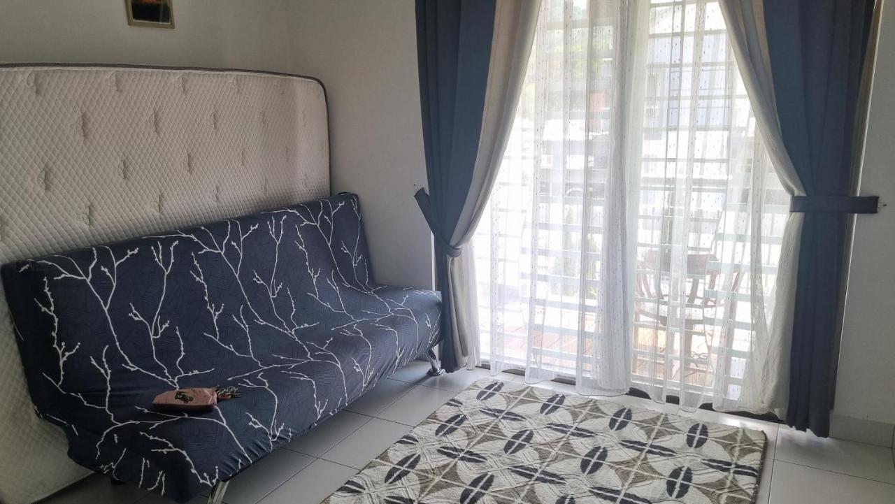 Baituljannah Homestay Batu Pahat Exterior photo